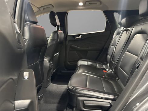 Used 2024 Ford Escape Platinum AWD/4WD image 37