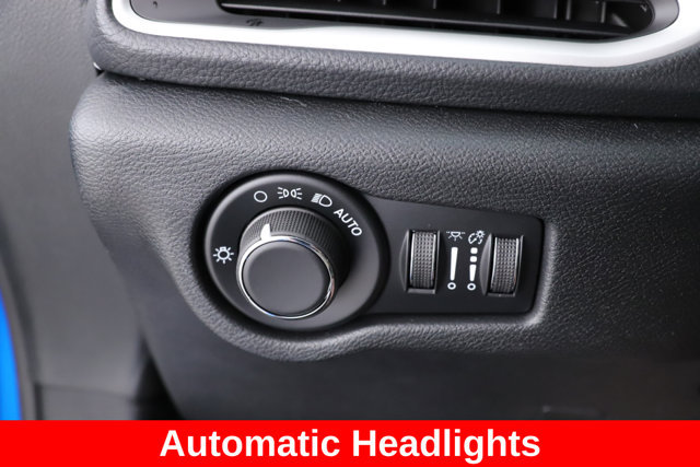 New 2027 Chrysler Pacifica Select FWD image 20