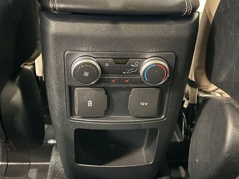 Certified 2020 Ford Explorer XLT w/ Equipment Group 202A AWD/4WD image 35