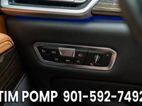 Used 2019 BMW X5 xDrive40i w/ M Sport Package AWD/4WD image 28