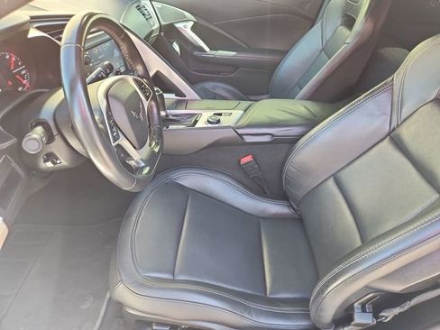 Used 2019 Chevrolet Corvette Stingray Coupe w/ 1LT image 18