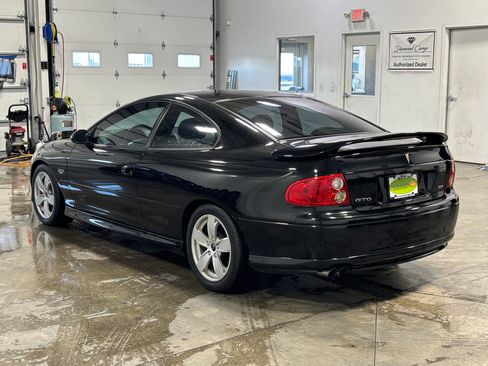 Used 2004 Pontiac GTO image 14