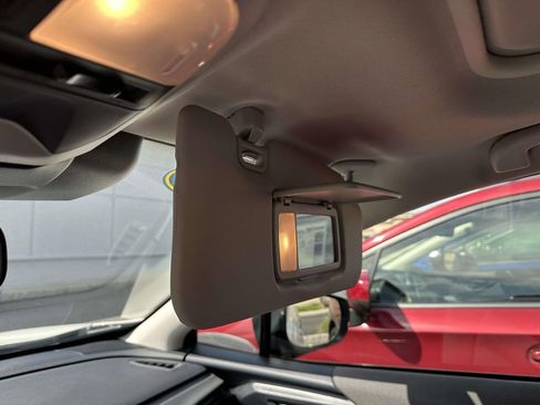 Certified 2025 Subaru Crosstrek 2.0i Premium image 16