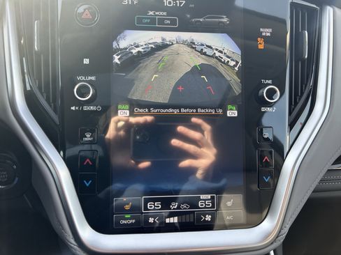 Certified 2025 Subaru Outback Limited image 14