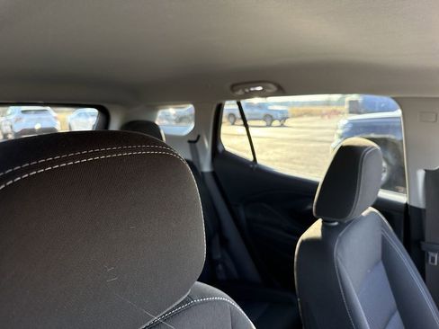 Certified 2022 GMC Terrain SLE image 14