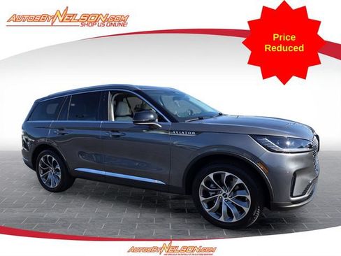 Used 2025 Lincoln Aviator Reserve w/ Illumination Package AWD/4WD image 1