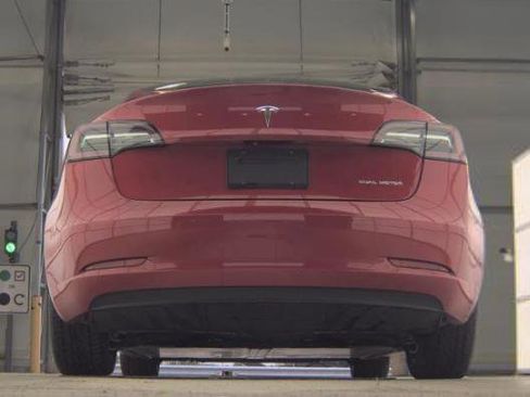 Used 2020 Tesla Model 3 Long Range AWD/4WD image 8