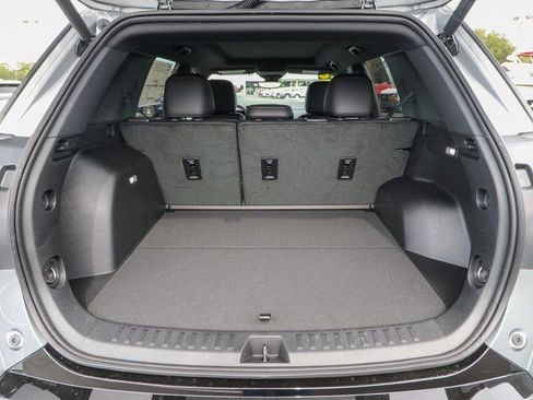 New 2026 GMC Terrain AT4 w/ Convenience Package III image 30