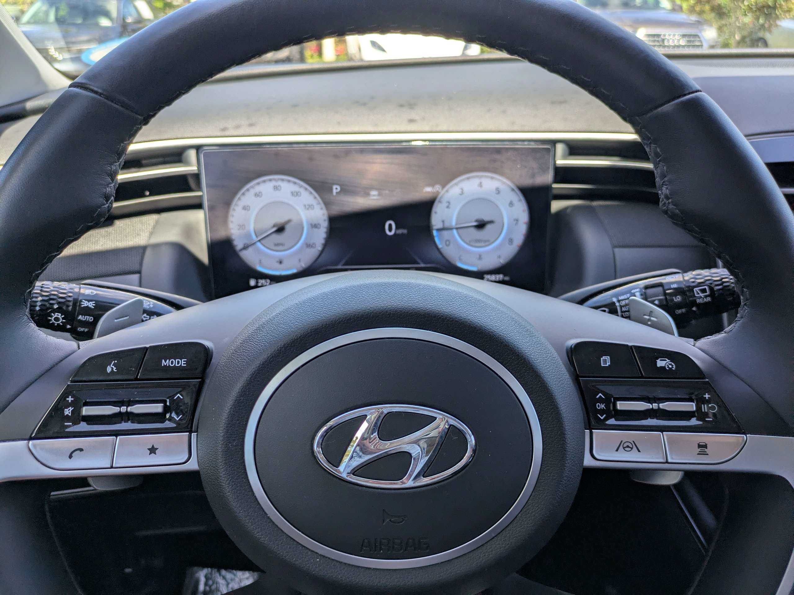 Certified 2024 Hyundai Tucson Limited FWD image 28