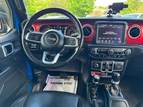 Used 2021 Jeep Gladiator Rubicon AWD/4WD image 22