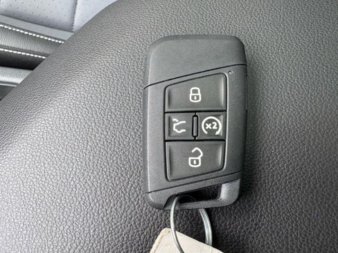 New 2025 Volkswagen Jetta SE image 35