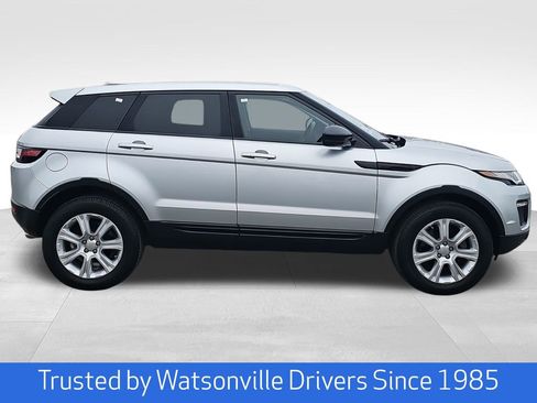 Used 2019 Land Rover Range Rover Evoque SE Premium image 2