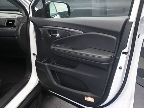Used 2021 Honda Ridgeline RTL-E image 19