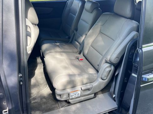 Used 2015 Honda Odyssey EX-L image 21