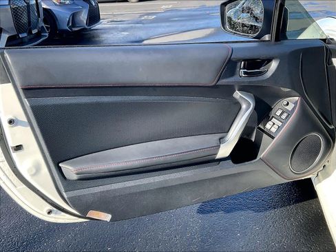 Used 2017 Subaru BRZ Limited image 25