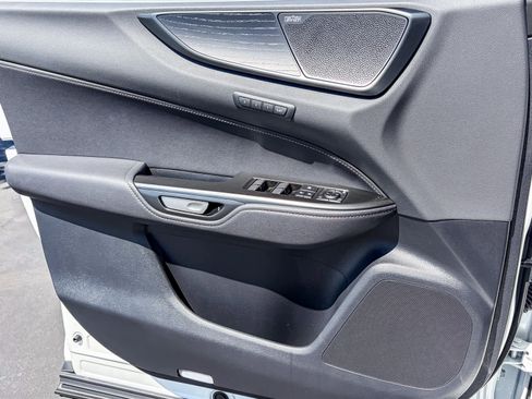 Used 2025 Lexus NX 450h+ AWD w/ Accessory Package (2T) image 19