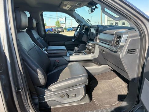Used 2022 Ford F150 Lariat w/ Trailer Tow Package AWD/4WD image 21