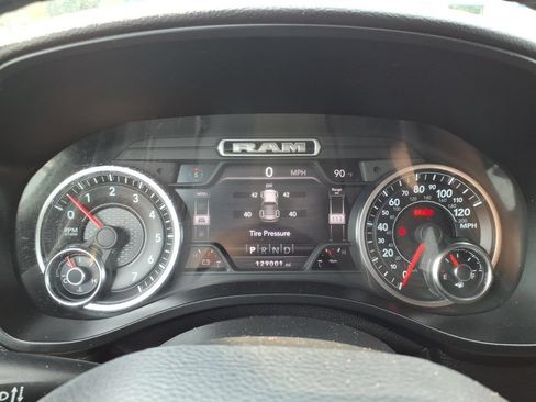 Used 2020 RAM 1500 Big Horn AWD/4WD image 16