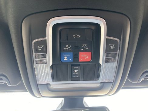 Used 2024 RAM 2500 Rebel image 22