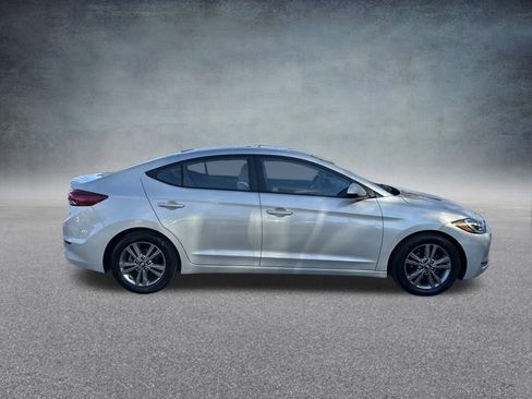 Used 2018 Hyundai Elantra SEL image 41