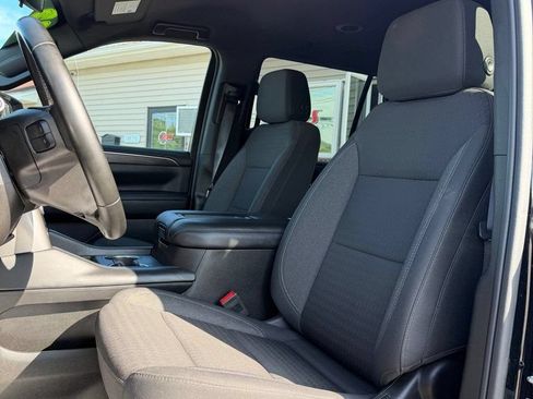 Used 2023 Chevrolet Tahoe LS AWD/4WD image 10