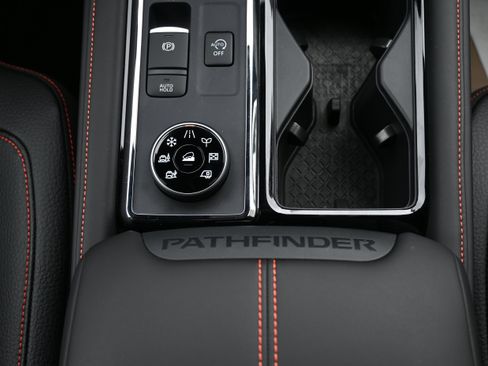 New 2026 Nissan Pathfinder Rock Creek w/ Rock Creek Premium Package image 23