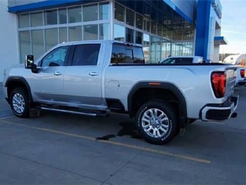 Certified 2020 GMC Sierra 3500 Denali w/ Denali Ultimate Package image 6