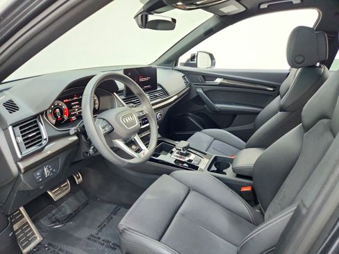 Used 2025 Audi SQ5 Premium Plus AWD/4WD image 16