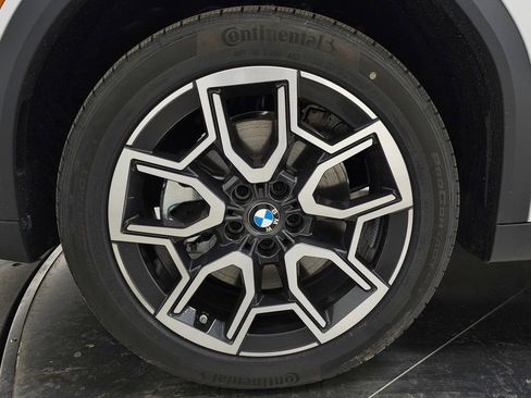 New 2026 BMW X2 xDrive28i w/ Technology Package AWD/4WD image 8