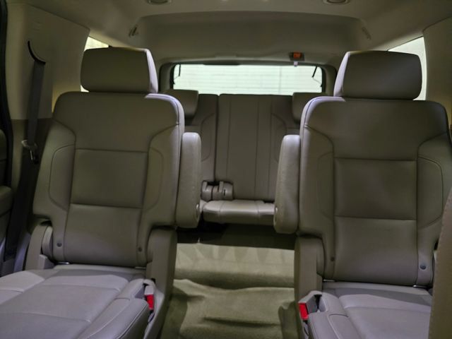 Used 2018 GMC Yukon SLT w/ Open Road Package AWD/4WD image 28