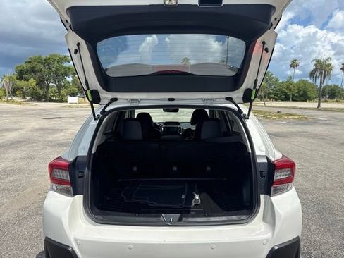 Used 2023 Subaru Crosstrek 2.5i Limited w/ Moonroof Package AWD/4WD image 7