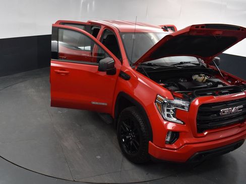 Used 2022 GMC Sierra 1500 Elevation w/ X31 Off-Road Package AWD/4WD image 21