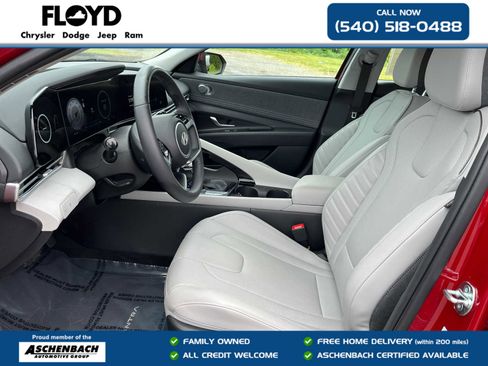 Used 2025 Hyundai Elantra Limited FWD image 13