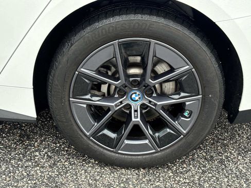 Used 2024 BMW i4 eDrive40 w/ Premium Package image 12