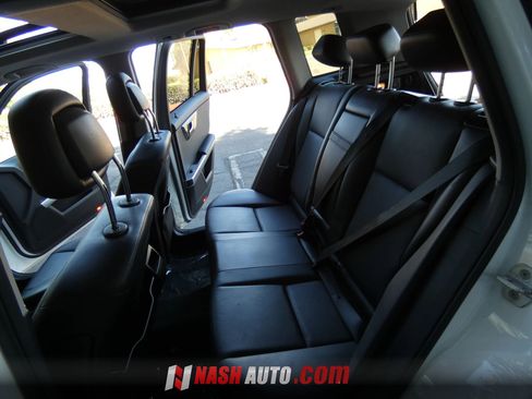 Used 2014 Mercedes-Benz GLK 350 2WD w/ Premium 1 Package image 39