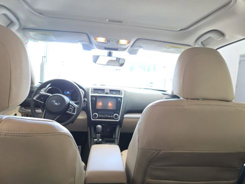Used 2018 Subaru Outback 2.5i Limited image 21