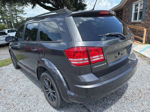 Used 2018 Dodge Journey SE w/ Popular Equipment Group FWD image 5