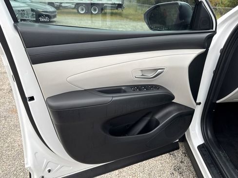 New 2026 Hyundai Tucson SEL image 10