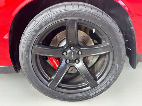 Used 2019 Dodge Challenger SRT Hellcat RWD image 29