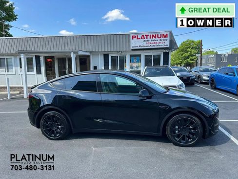 Used 2021 Tesla Model Y Long Range AWD/4WD image 2