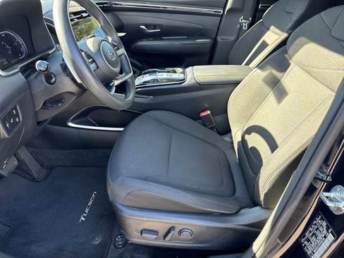 Used 2023 Hyundai Tucson Blue image 9