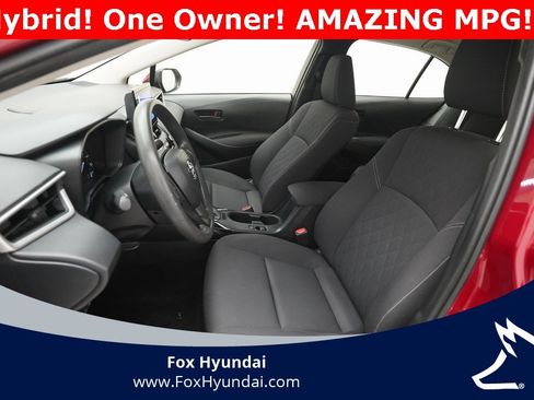 Used 2023 Toyota Corolla LE image 7