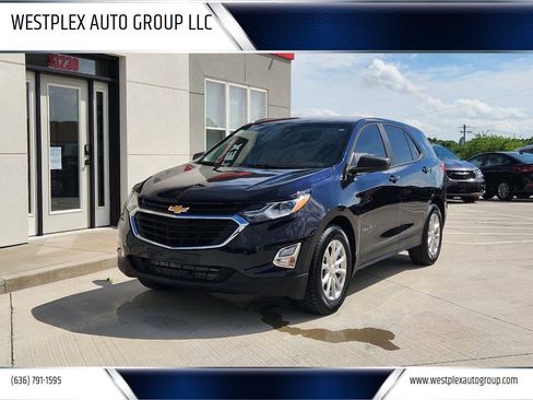 Used 2020 Chevrolet Equinox LS w/ LS Convenience Package FWD image 1
