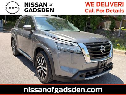 Used 2024 Nissan Pathfinder Platinum