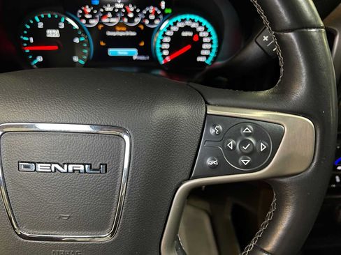 Used 2017 GMC Sierra 2500 Denali w/ Duramax Plus Package AWD/4WD image 32