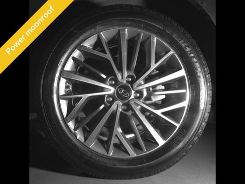Used 2021 Hyundai Tucson Ultimate w/ Cargo Package AWD/4WD image 12