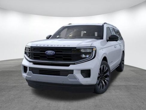 New 2026 Ford Expedition Max Platinum w/ Driver's Package image 2