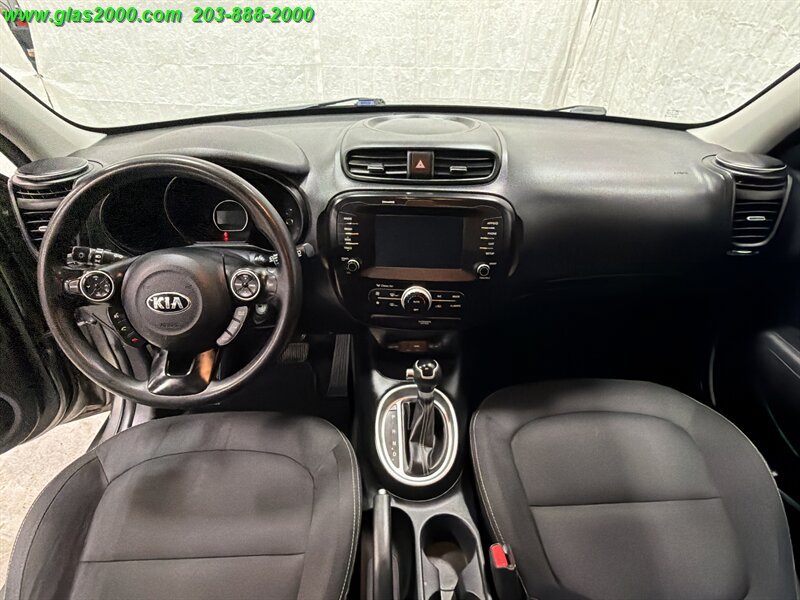 Used 2019 Kia Soul + FWD image 6