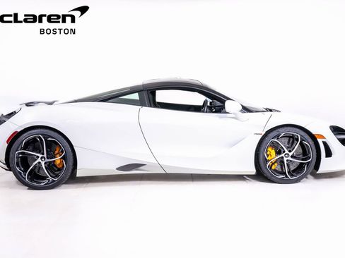 Used 2025 McLaren 750S image 6
