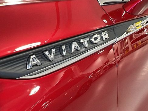 Used 2025 Lincoln Aviator Reserve w/ Illumination Package image 10
